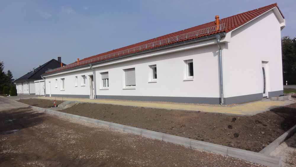 Außenputz Ichtershausen, Im Rieth 14b, Reihenendhaus Außenputz Ichtershausen, Im Rieth 14b - Reihenendhaus