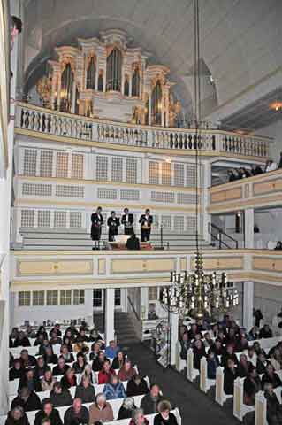 Weihnachtliche Musik mit "Fracksausen" - Bachkirche Arnstadt 2014