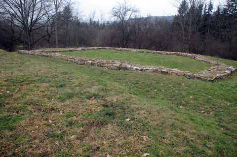 Přemyslovský hrad Plzeň s kostelem sv. Vavřince, Starý Plzenec, Plzensky Kraj