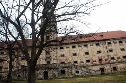 Speicher mit Uhrturm Monastery Plasy, Klášter Plasy, Plzensky Kraj