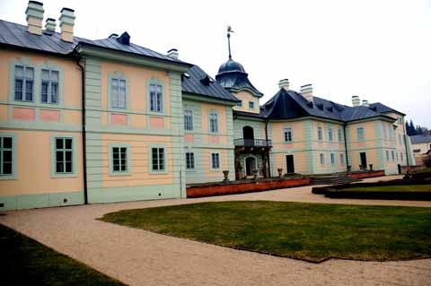 Schloss Zámek Manetín, Plzensky Kraj
