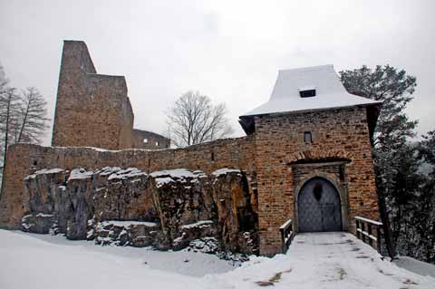 Velhartice Castle, Státní hrad a zámek Velhartice, Plzensky Kraj